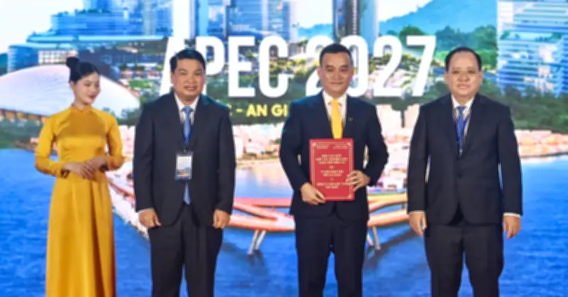 Sun Group và An Giang ký kết 11 dự án hạ tầng, du lịch gần 100.000 tỷ đồng tại Phú Quốc
