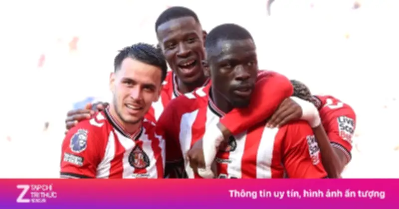 Sunderland lập kỳ tích sau 51 năm, Chelsea ôm hận mất vé dự cúp châu Âu