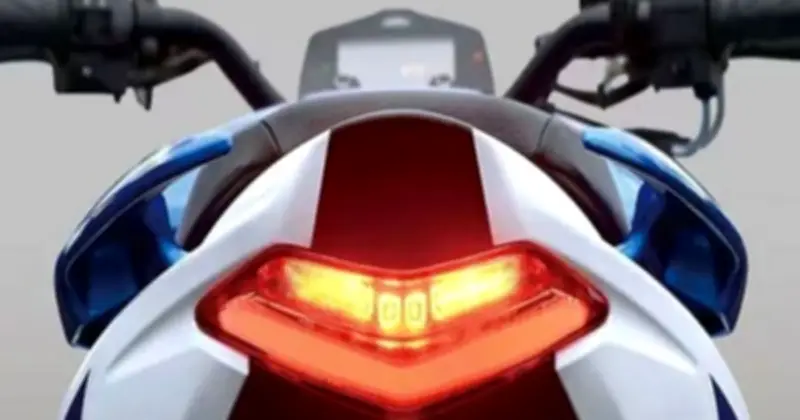 Suzuki Gixxer SF 250 tái xuất: Sportbike Nhật từng đại hạ giá trở lại