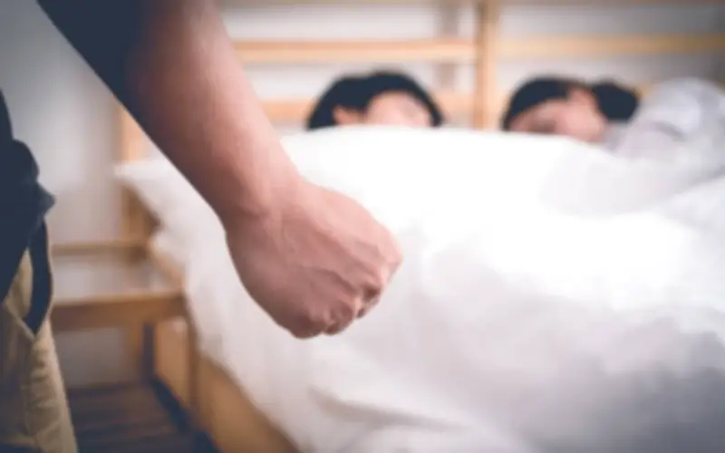 Từ hôm nay 18/5, vợ chồng vi phạm điều này bị phạt đến 10 triệu đồng