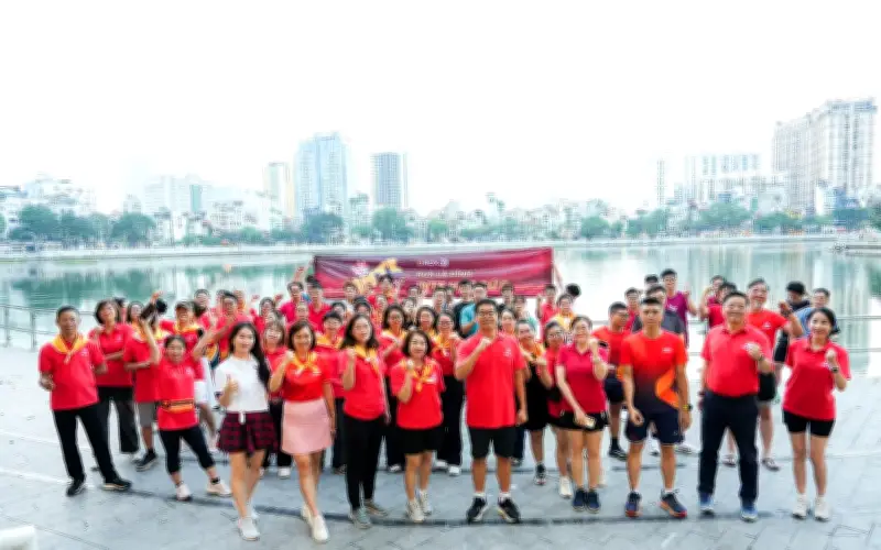Từ những bước chạy đồng đội đến nhịp bứt tốc kinh doanh tại ROX Group