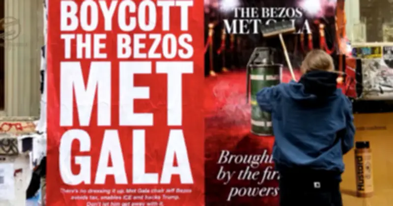 Tỷ phú Jeff Bezos chi 10 triệu USD tài trợ Met Gala, bị biểu tình phản đối