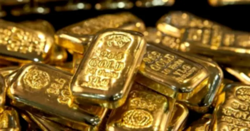 Tỷ phú vàng Eric Sprott dự báo giá vàng lên 10.000 USD, bạc chạm 300 USD