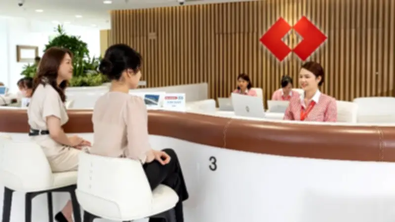Techcombank chia cổ tức tiền mặt 7% năm 2025, lợi nhuận quý I/2026 đạt kỷ lục