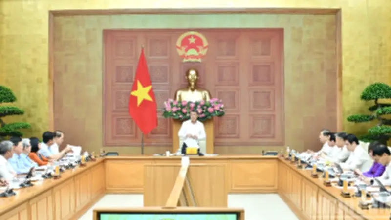 Thủ tướng Lê Minh Hưng chỉ đạo Bộ Tư pháp đột phá về thể chế, tăng trưởng hai con số