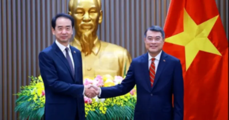 Thủ tướng Lê Minh Hưng tiếp Đại sứ Trung Quốc, thúc đẩy hợp tác toàn diện