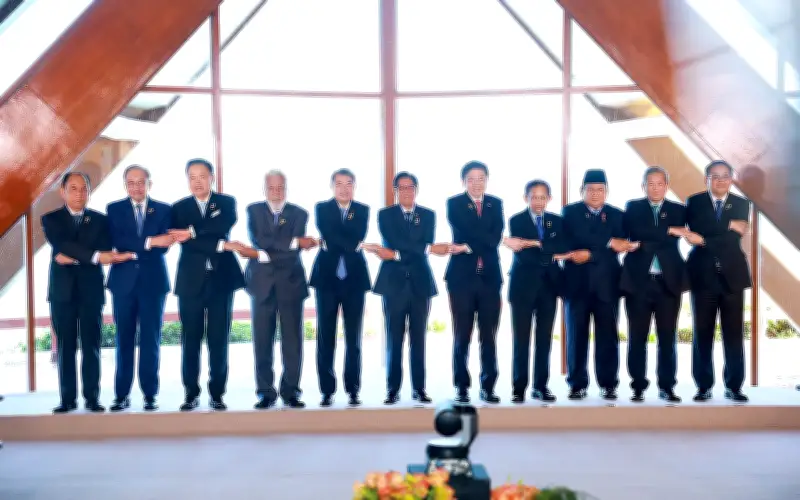 Thủ tướng Lê Minh Hưng đề xuất ba trọng tâm cho ASEAN tại Hội nghị Cấp cao 48