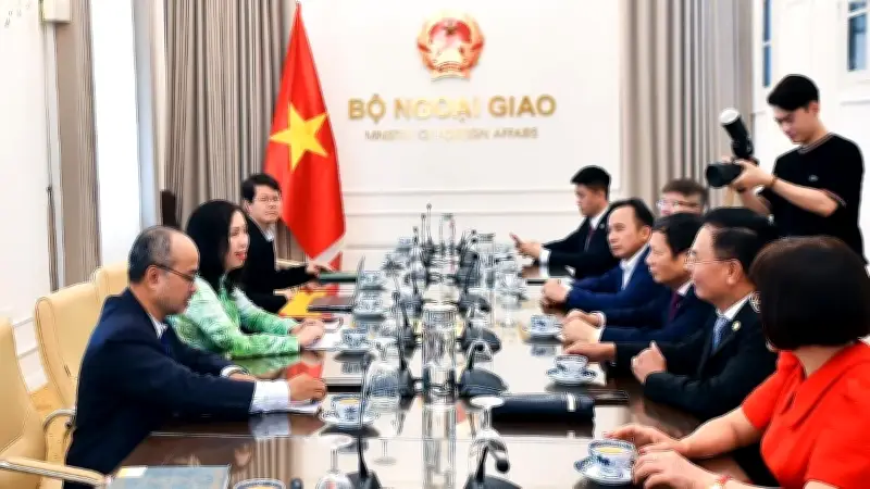 Thứ trưởng Ngoại giao gặp mặt kiều bào Ủy viên Mặt trận Tổ quốc khóa XI
