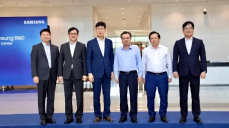 Thúc đẩy hợp tác công nghệ cao giữa Việt Nam và Samsung