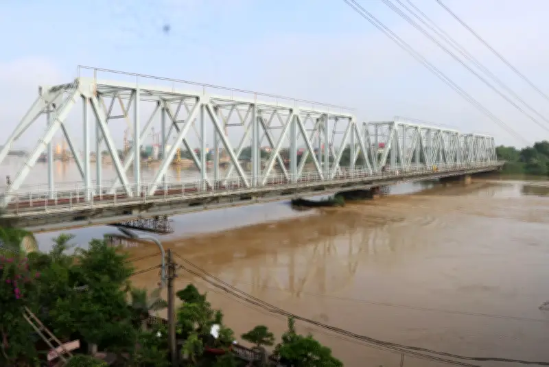 Thái Nguyên: Xả đập điều tiết nước trên sông Cầu tại phường Đức Xuân