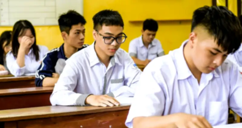 Đề thi thử tốt nghiệp THPT môn Toán năm 2026 kèm đáp án