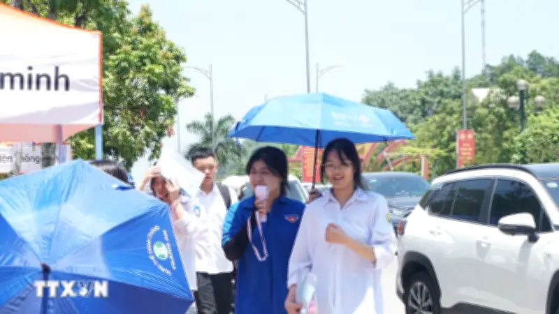 Thời tiết Hà Nội thi lớp 10: Nắng nóng, có mưa rào