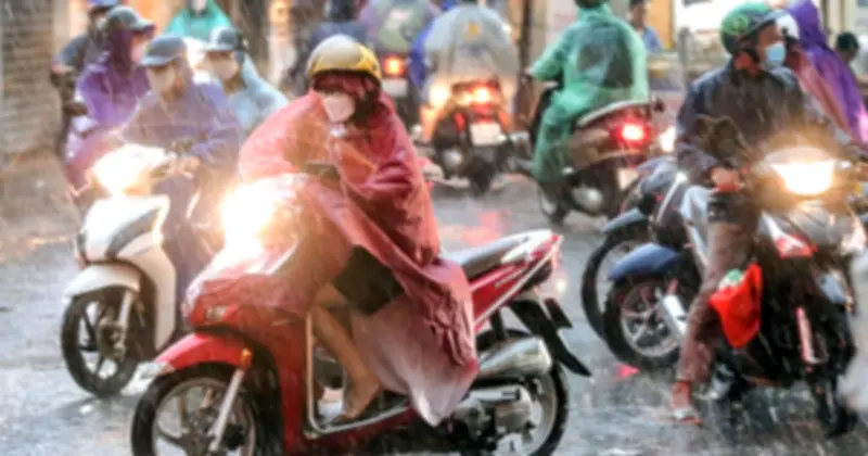 Thời tiết ngày 10/5: Bắc Bộ mưa lớn, Nam Bộ nắng nóng trên 36 độ