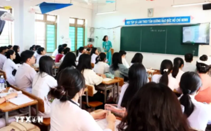 Thông tư mới về dạy thêm, học thêm chính thức có hiệu lực từ hôm nay