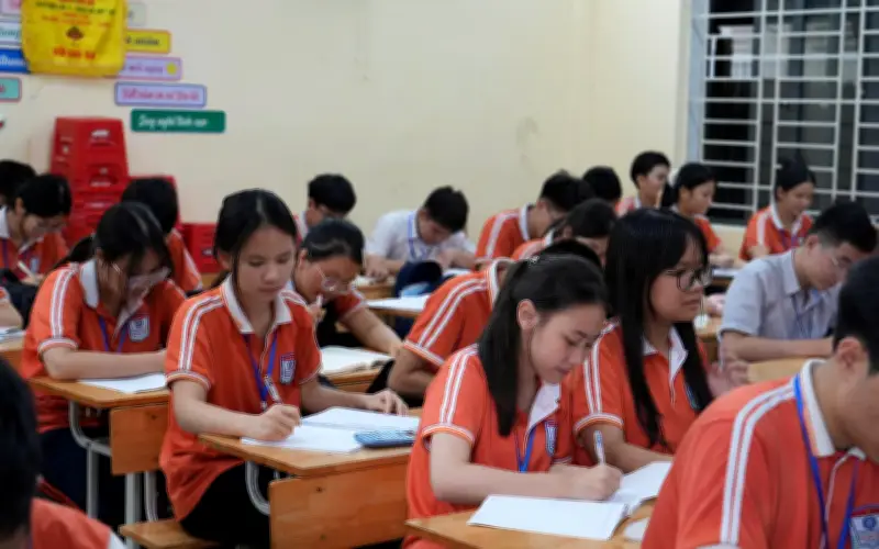 Tin đồn 3000 hồ sơ gây nhiễu phụ huynh khi chọn nguyện vọng lớp 10