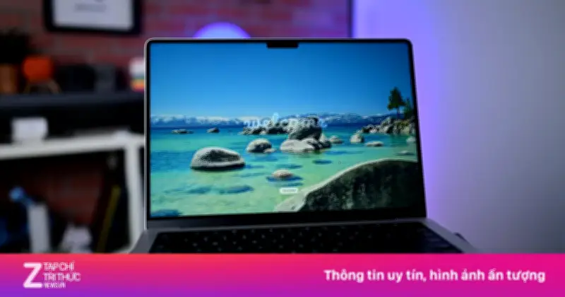 Tin vui cho MacBook Pro màn hình OLED: Samsung sẵn sàng sản xuất hàng loạt