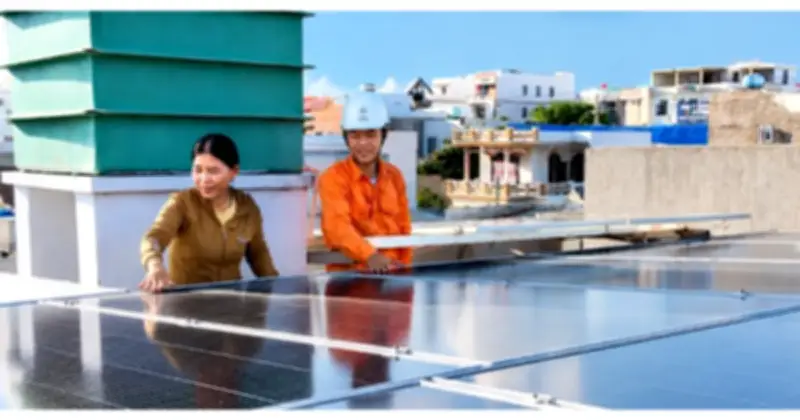 Tiết kiệm điện và điện mặt trời mái nhà: Chiến lược bền vững cho Phú Quý