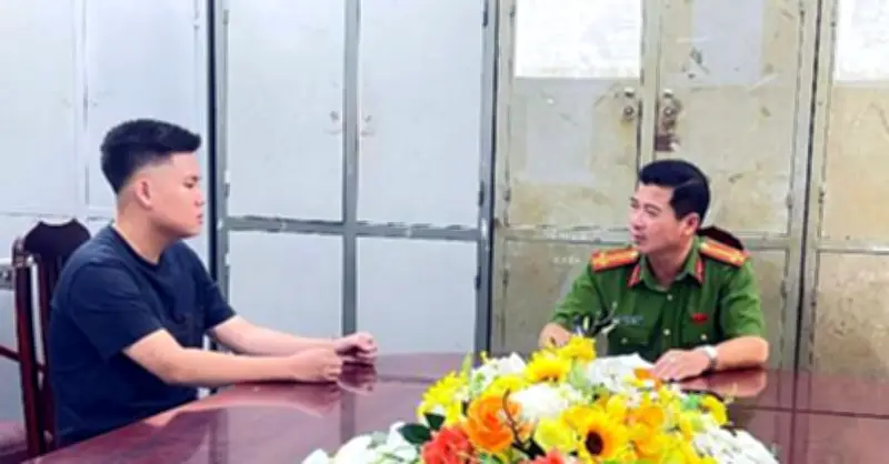 Tạm giữ nam thanh niên đuổi đánh hai phụ nữ ở Hà Nội