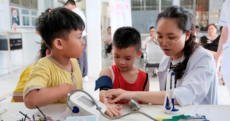Tầm soát tim bẩm sinh cho 447 trẻ em, phát hiện 14 ca cần can thiệp