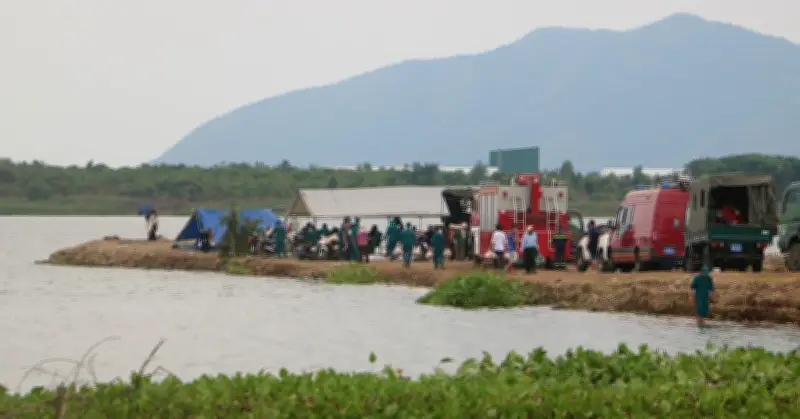 Tìm thấy thi thể giám đốc người Hàn Quốc mất tích khi chèo sup trên hồ Đà Đen