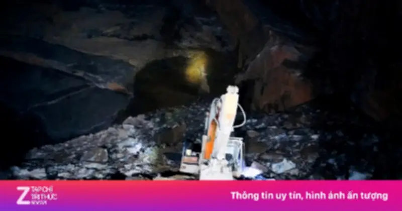 Tìm thấy thêm thi thể nạn nhân vụ sạt lở mỏ đá Thanh Hóa