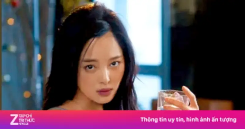Tân Chỉ Lôi vào vai huyền thoại Hollywood Hoàng Liễu Sương trong phim tiểu sử mới