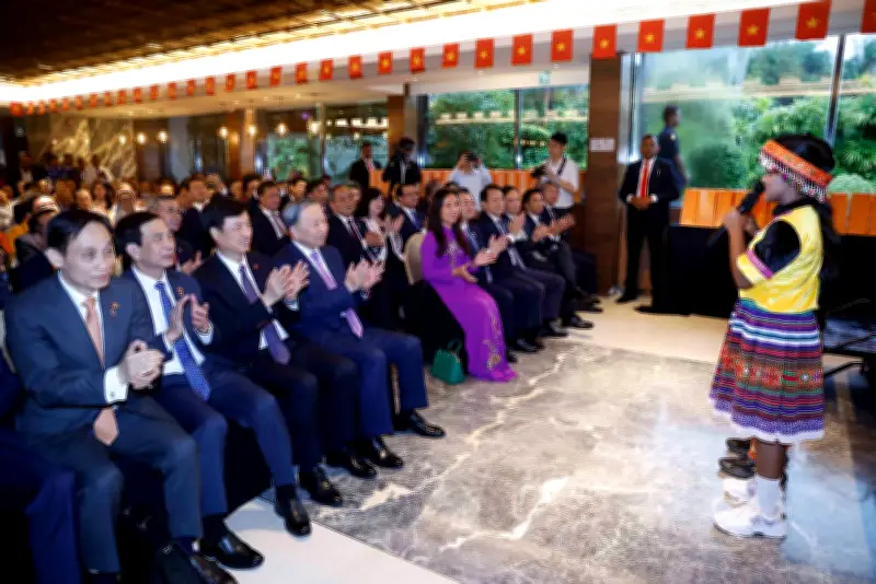 Tổng Bí thư, Chủ tịch nước gặp cộng đồng người Việt tại Sri Lanka