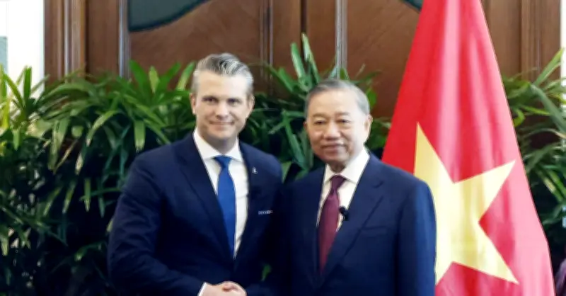 Tổng Bí thư, Chủ tịch nước mời Tổng thống Donald Trump thăm chính thức Việt Nam