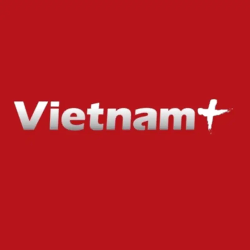 Tổng Bí thư, Chủ tịch nước Tô Lâm dâng hoa tại tượng Chủ tịch Hồ Chí Minh ở Colombo