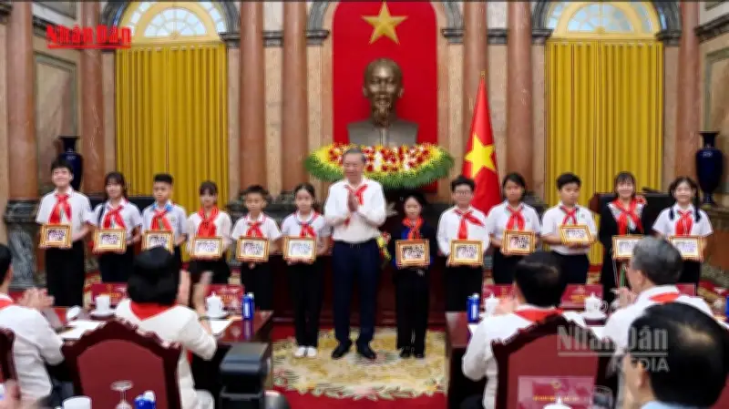 Tổng Bí thư, Chủ tịch nước Tô Lâm: Thiếu niên nhi đồng phấn đấu hôm nay là đội viên tốt, mai sau là công dân tốt