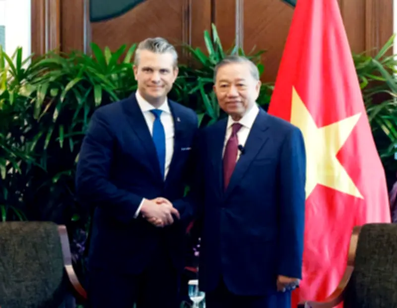 Tổng Bí thư, Chủ tịch nước Tô Lâm tiếp Bộ trưởng Chiến tranh Hoa Kỳ