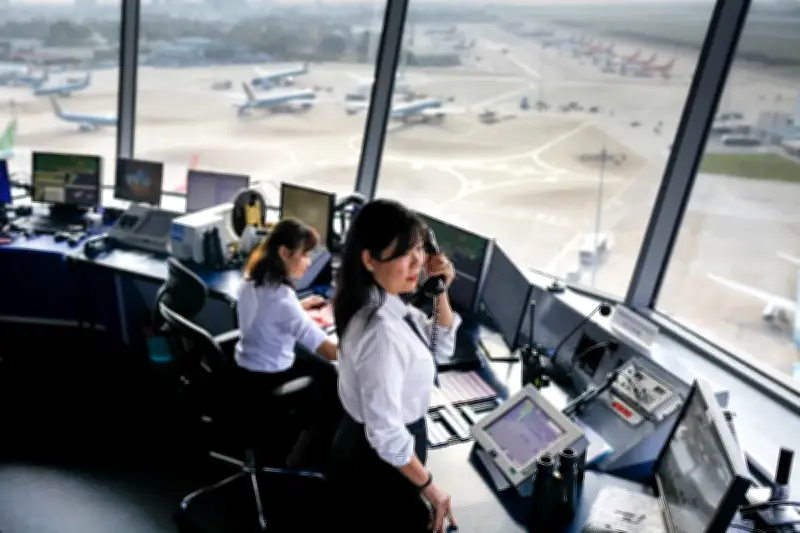 Tăng cường bảo đảm an toàn bay trong điều kiện thời tiết nguy hiểm