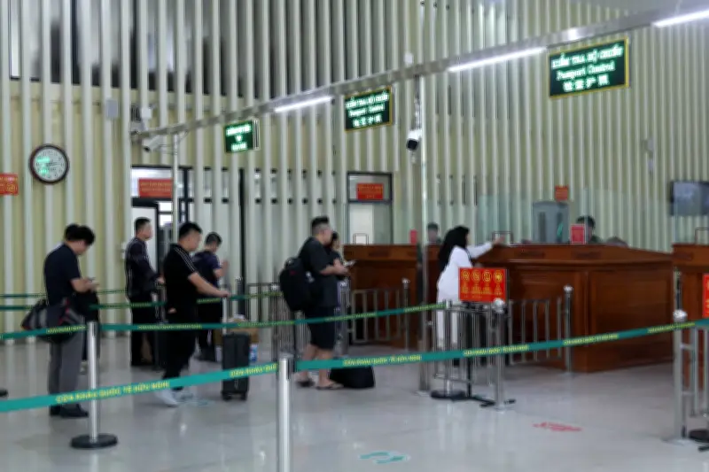 Tăng cường giám sát phát hiện ca nghi ngờ mắc bệnh Ebola ngay tại cửa khẩu
