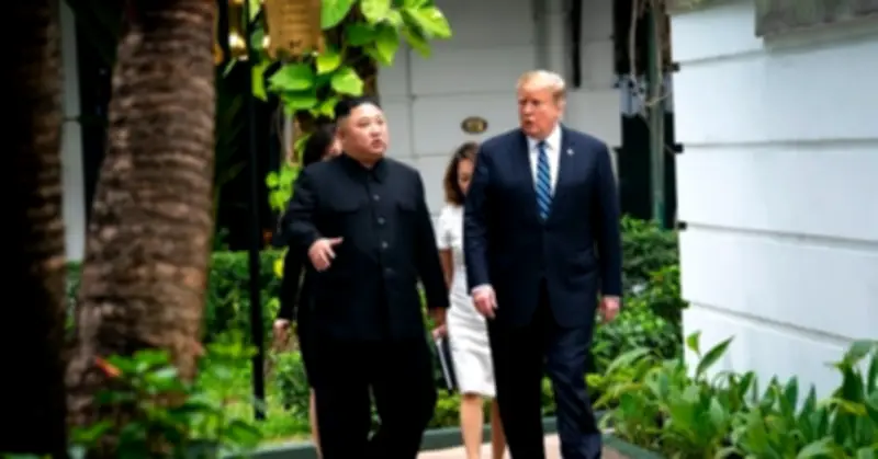Tổng thống Trump khẳng định quan hệ với ông Kim Jong-un vẫn tốt đẹp