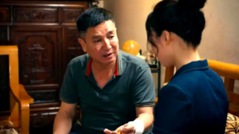 Táo giao thông chí Trung trở lại với phim truyền hình đầy hoài niệm về Hà Nội