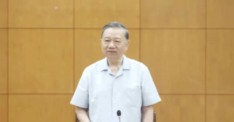 Tạo môi trường học thuật tự do, trung thực, giao nhiệm vụ lớn cho người tài