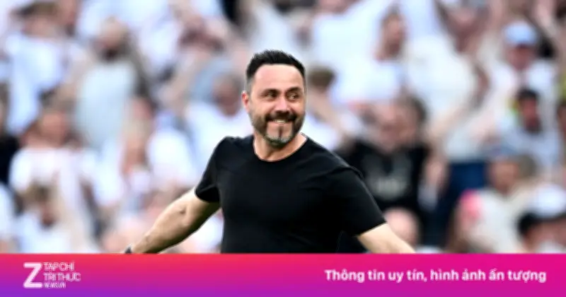 Tottenham vỡ òa sau khi trụ hạng thành công tại Premier League
