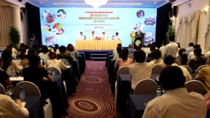TP.HCM đối thoại tháo gỡ vướng mắc về an toàn thực phẩm