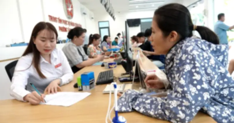TP.HCM sẽ tuyển 1.000 người hoạt động không chuyên trách ưu tú làm công chức