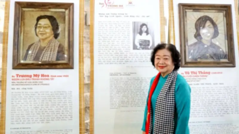 Triển lãm 'Sen trong đá' thu hút đông đảo du khách tại Côn Đảo