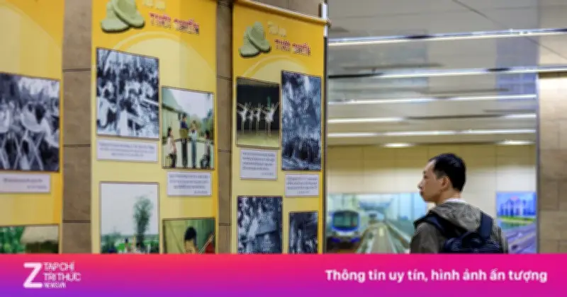 Triển lãm 'Trẻ em thời chiến' tại ga metro TP.HCM thu hút đông người dân