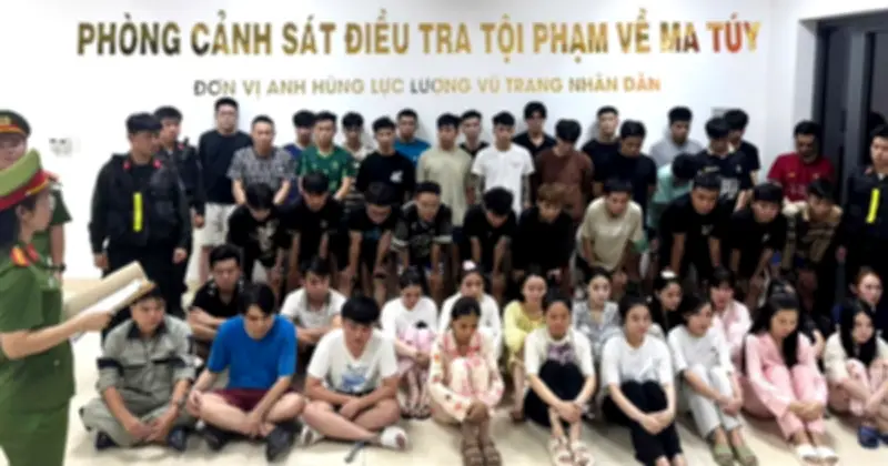 Triệt phá đường dây ma túy tại quán bar REVO, bắt 50 đối tượng