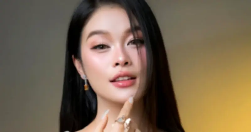 Trân Oanh khoe sắc vóc rạng rỡ sau quán quân Tỏa sáng sao đôi