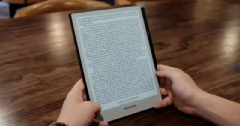 Trên tay PocketBook InkPad One: Màn hình 10.3 inch siêu mỏng, chạy Linux, giá 299 euro
