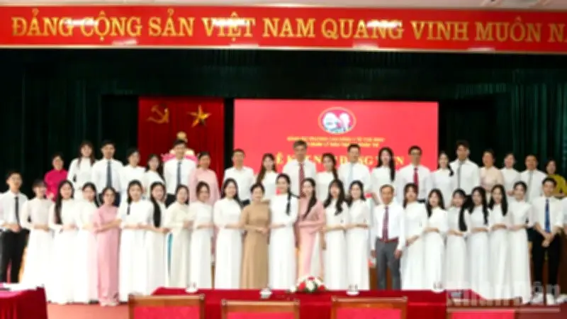 Trường Cao đẳng Y tế Thái Bình đón nhận danh hiệu trường chất lượng cao