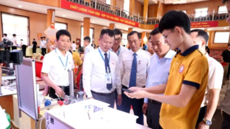 Trường Đại học Sao Đỏ tổng kết Hội thi Sáng tạo KH&CN 2025-2026
