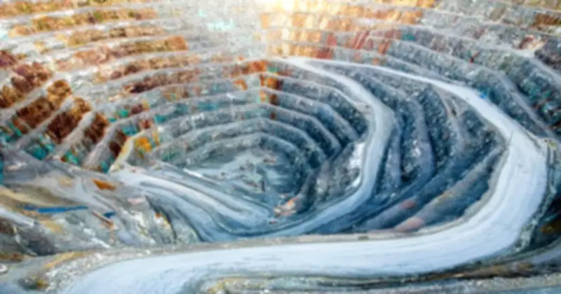Trung Quốc phát hiện mỏ đất hiếm khổng lồ ở Tanzania, Mỹ tụt hậu 10 năm