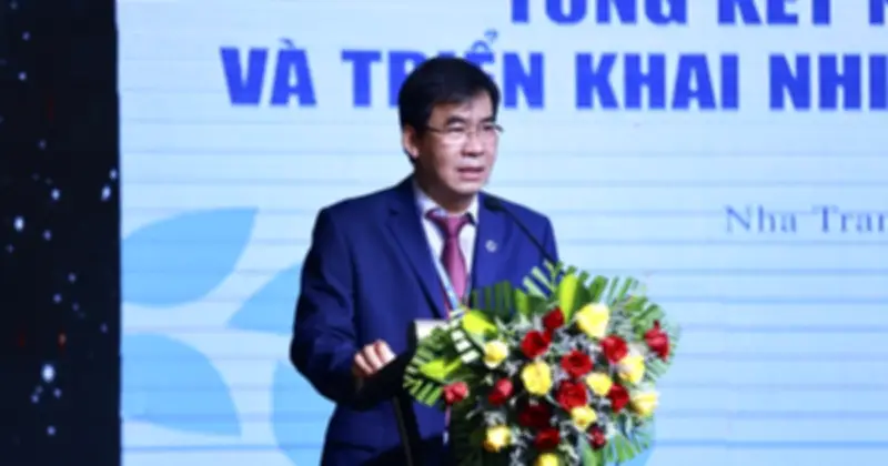 TS Lê Trường Sơn tái bổ nhiệm Hiệu trưởng Trường ĐH Luật TP.HCM