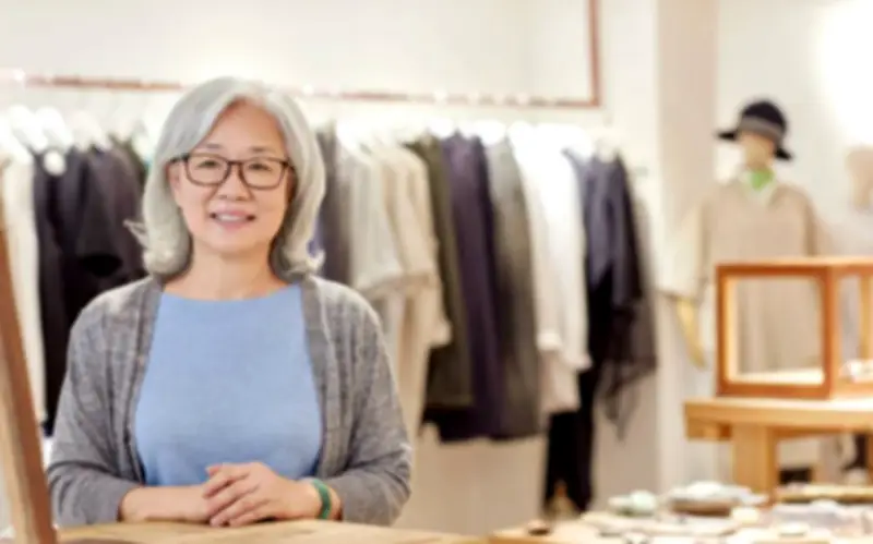 Tuổi già muốn bình yên: Đừng tùy tiện tiết lộ tiền tiết kiệm với con