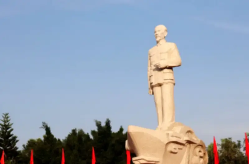 Tuổi trẻ Khánh Hòa tri ân Chủ tịch Hồ Chí Minh bằng hành động thiết thực